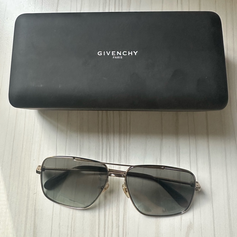 Like New Givenchy Square Aviators - image 2